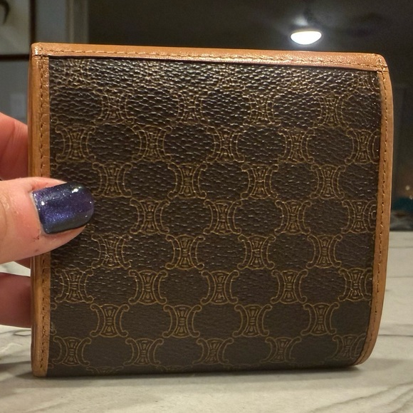CELINE MACADAM BI-FOLD COMPACT WALLET VINTAGE - Picture 7 of 16